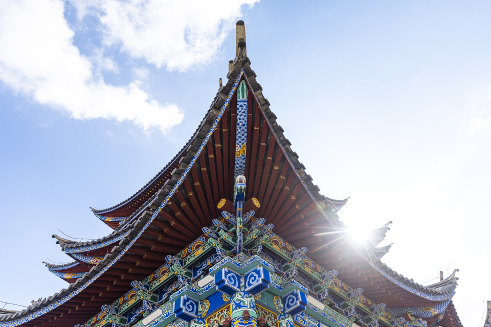 古典中式宫殿建筑实拍图