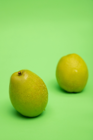 香甜可口绿皮梨实拍图