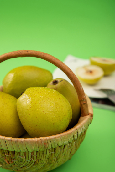 库尔勒香梨果篮特写高清图