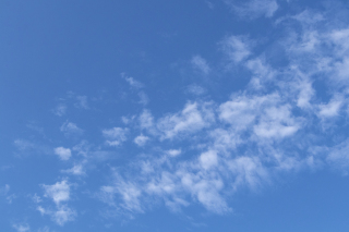 湛蓝深远天空景色高清图