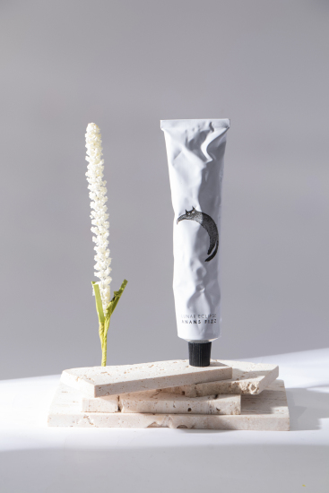 美白亲肤隔离霜实拍图