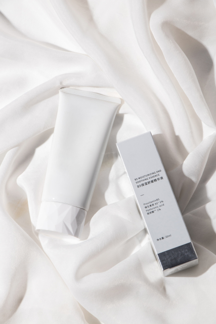 深层清洁洁面乳实拍图