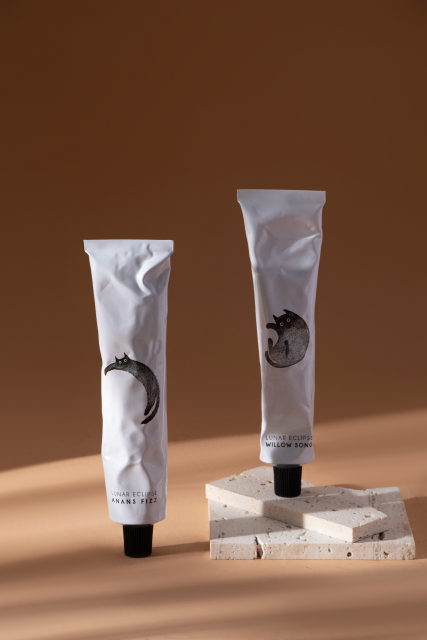 滋润保湿护手霜高清图