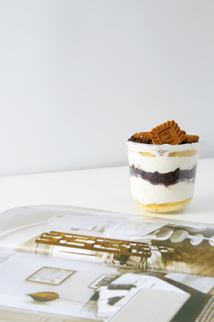 蛋糕杯甜点下午茶杂志实拍图