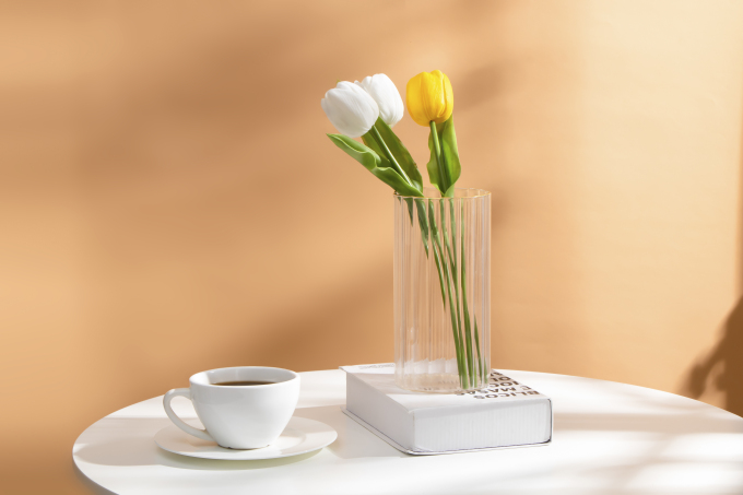 黑咖啡鲜花休闲下午茶实拍图