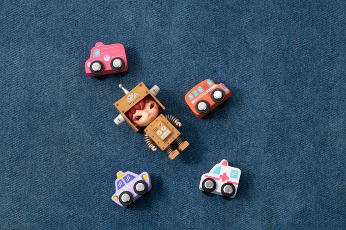 救护车消防车积木俯拍高清图