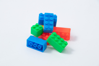 小朋友益智玩具近景实拍图