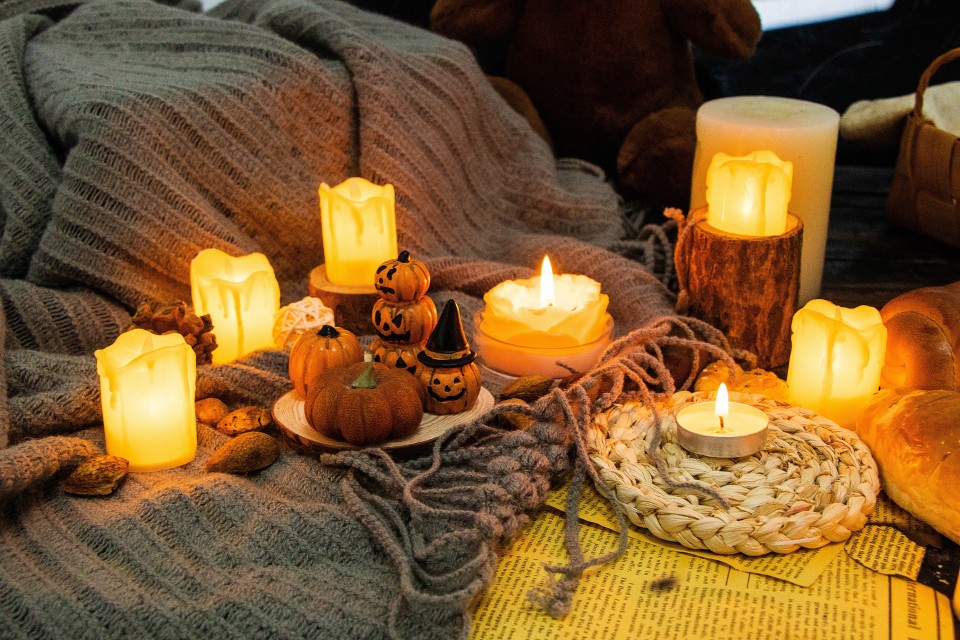 温馨有趣的万圣节场景高清图