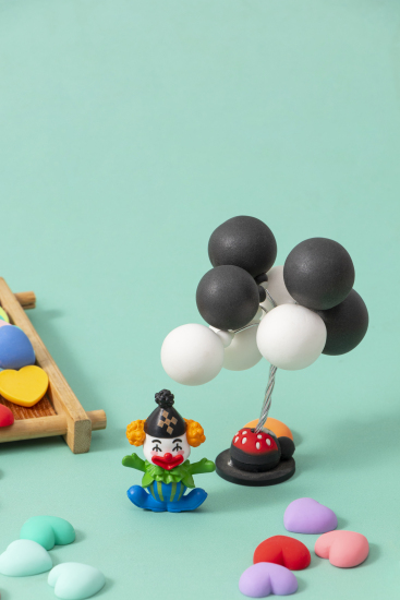 愚人节礼物搞怪小丑实拍图