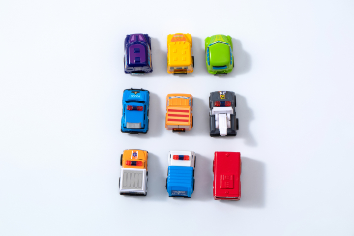 多款颜色惯性迷你玩具车实拍图版权图片下载