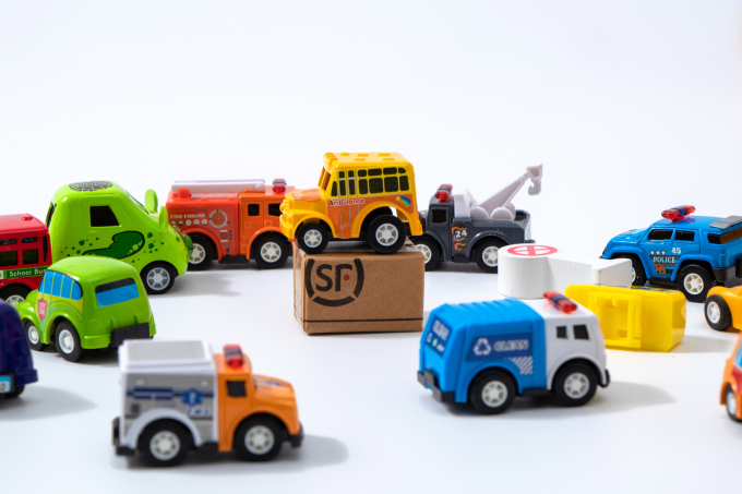 儿童宝宝惯性小汽车玩具实拍图