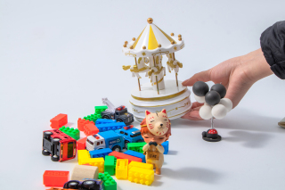 精致旋转木马盲盒积木高清图