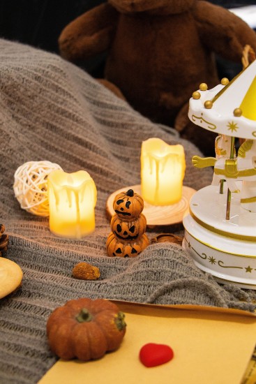 万圣节礼物旋转木马摆件实拍图