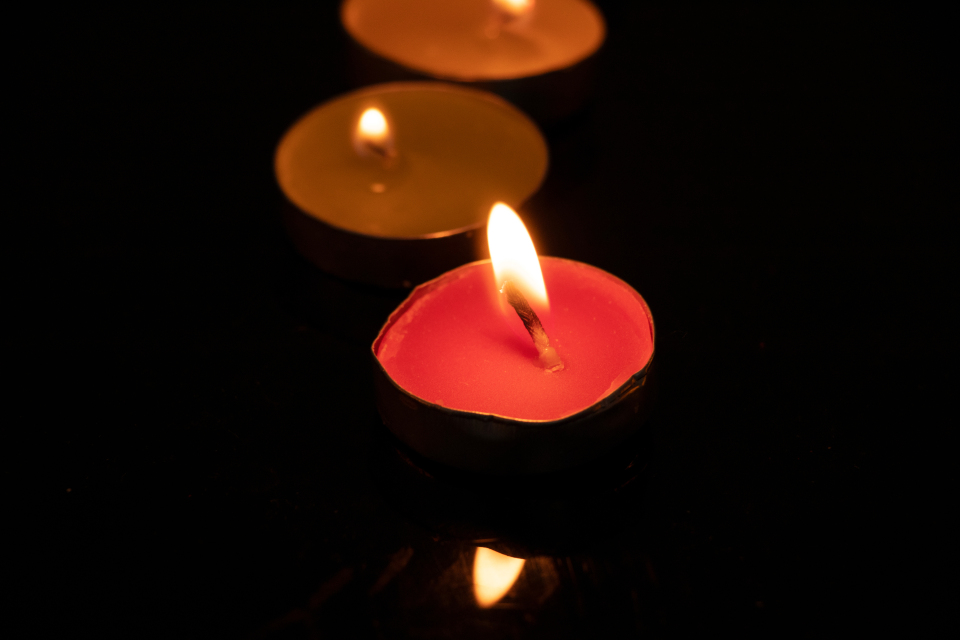 长明蜡烛哀思祈愿实拍图