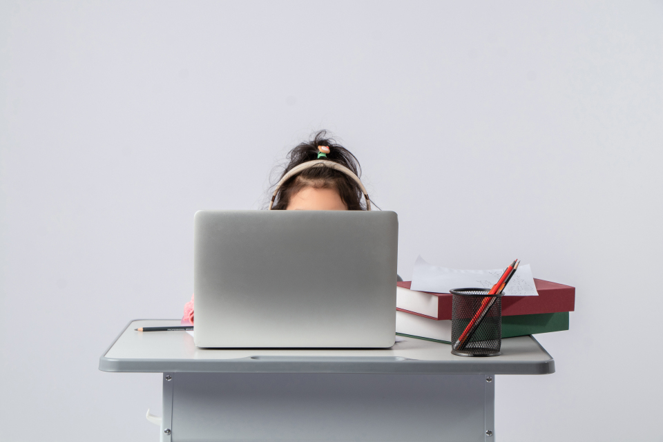 儿童教育线上学习高清图