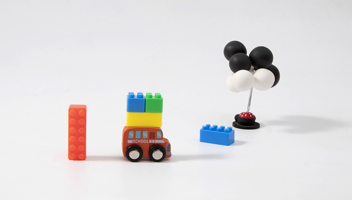 幼儿积木汽车玩具摆件高清图版权图片下载