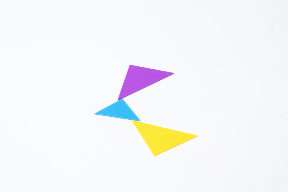 益智玩具彩色三角板实拍图