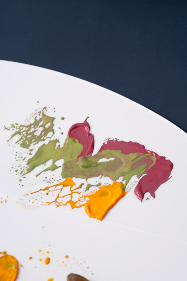 色彩丰富的油画颜料高清图