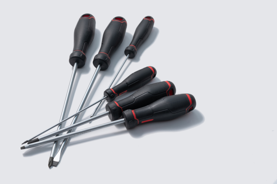 黑色各型号五金工具螺丝刀图