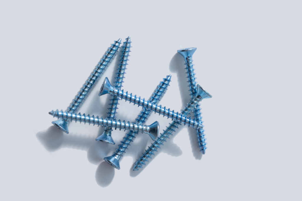 加硬蓝白锌十字螺丝钉高清图版权图片下载