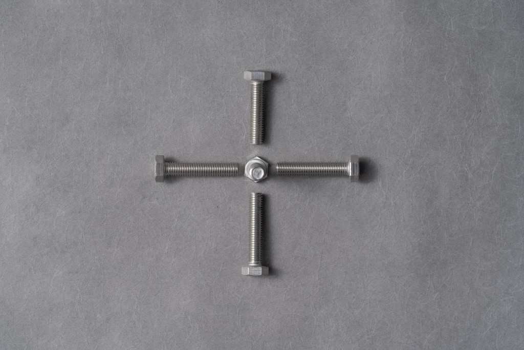 小型号五金配件高清图版权图片下载