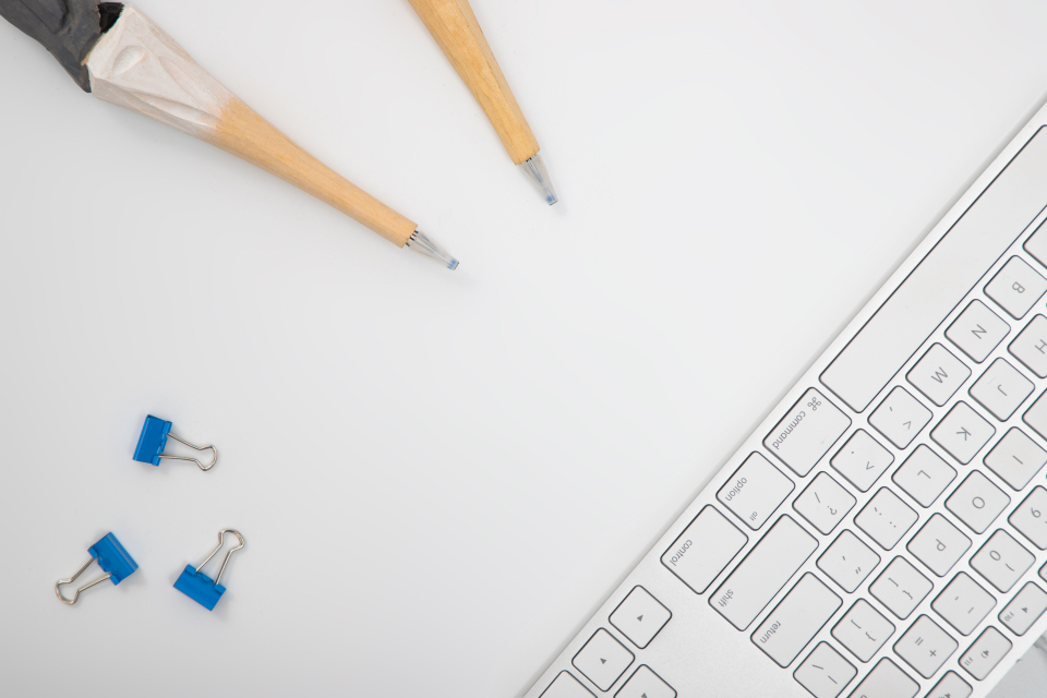 职场日常办公桌面实拍图