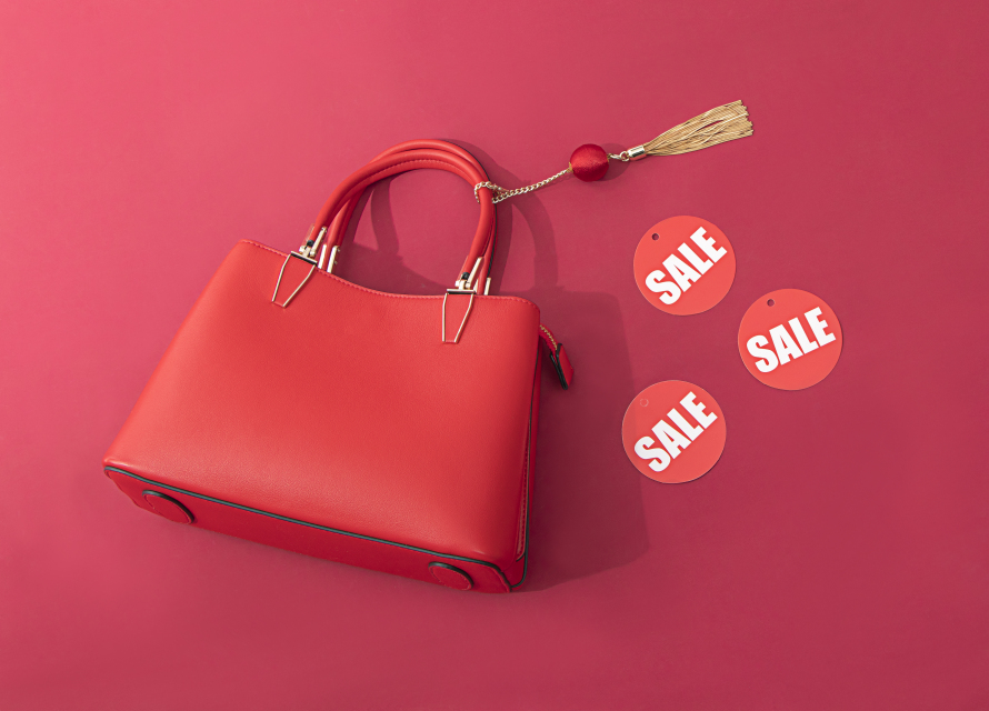 电商大牌简约高级包实拍图