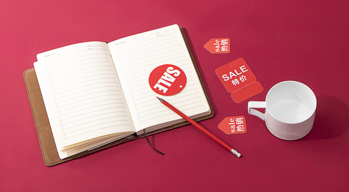 电商购物节日优惠实拍图