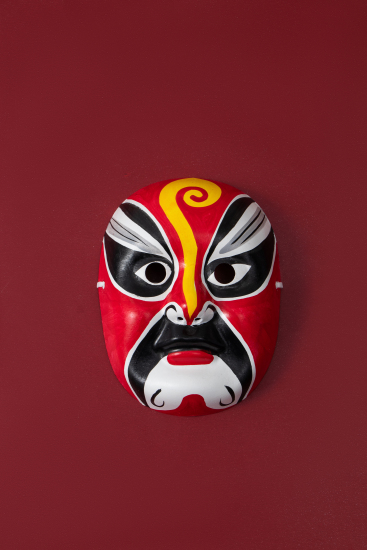 中国传统京剧脸谱元素实拍图