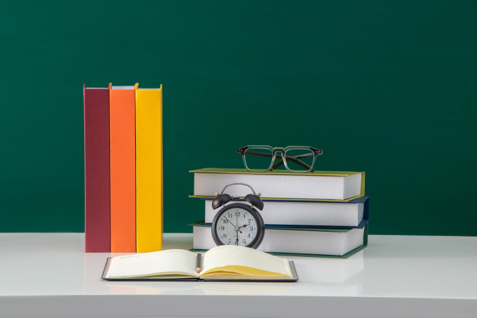 厚厚课外读物书籍实拍图