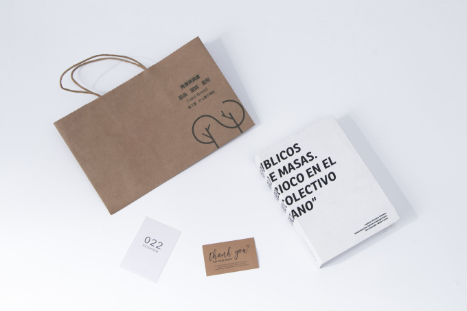 书籍牛皮纸购物袋实拍图