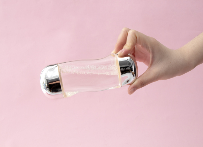 舒缓爽肤水近景实拍图