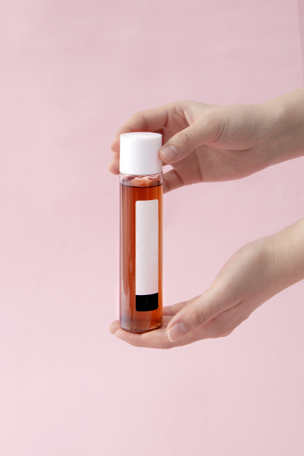 春季新品展示摆拍高清图