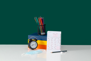 化学科目考试答题卡实拍图