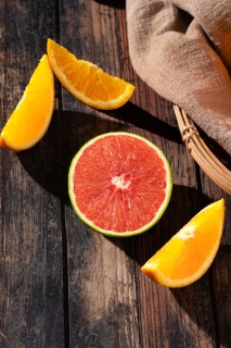 果肉纹理清晰漂亮多汁血橙实拍图