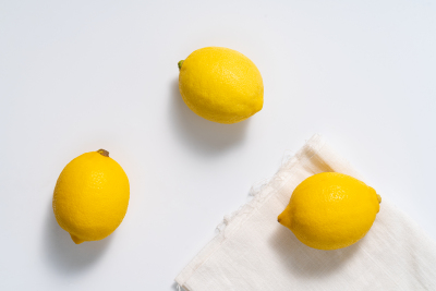 精选新鲜水果整个黄柠檬实拍图