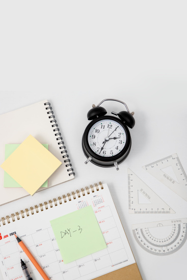 学生高考前复习素材图