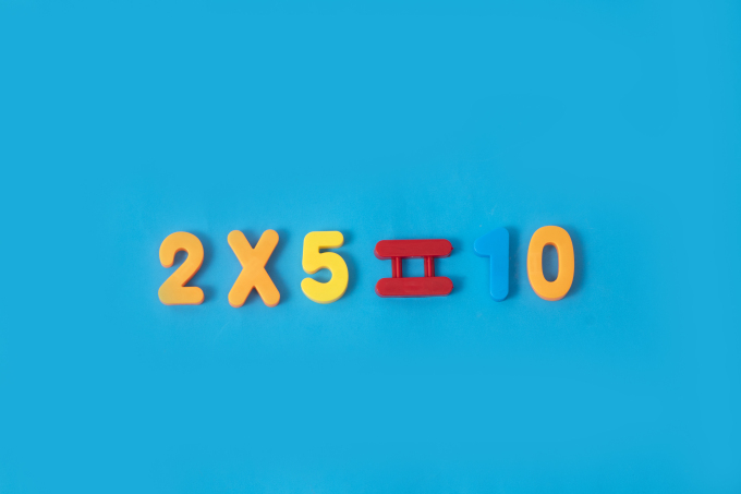 横版彩色积木数学公式实拍图