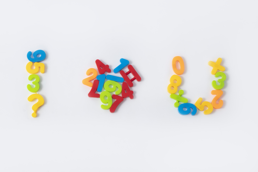 我爱你积木拼图高清版权图片下载