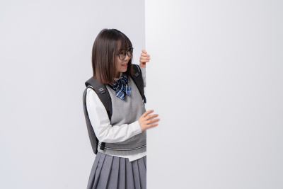 突然出现在转角的学生实拍图