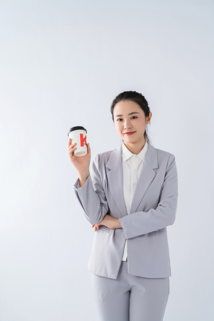 职业魅力职场女性实拍图