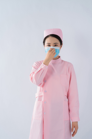 抚慰心灵护士实拍图
