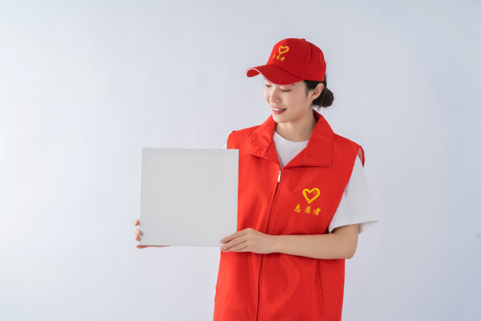 爱岗敬业的公益志愿者实拍图
