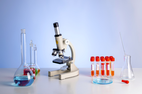 高一学生实验器材显微镜高清图