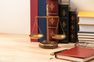 律师事务所的书本高清图