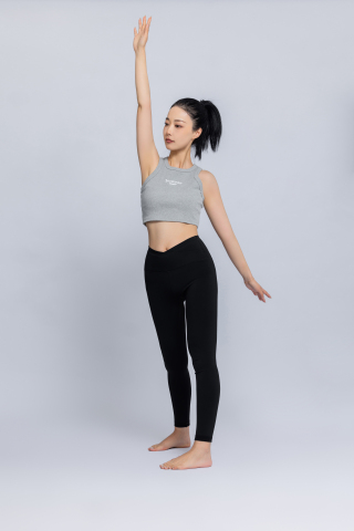 臂力拉伸运动图