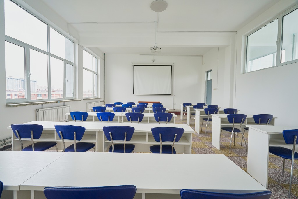 学习培训教室高清图版权图片下载