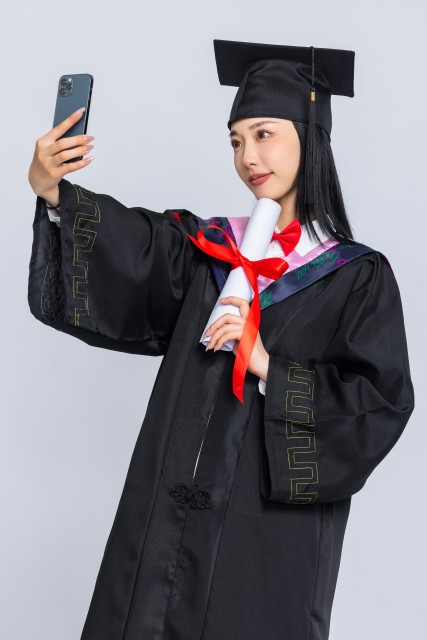 可爱女孩自拍照高清图