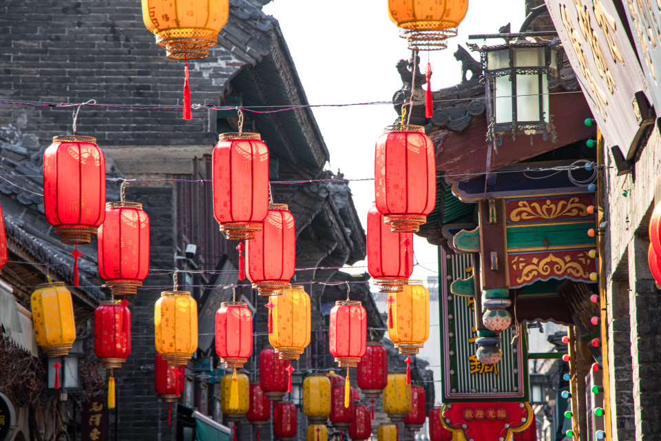 喜迎春节庆祝装饰实拍图