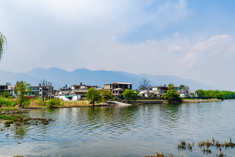 远拍洱海风光高清图